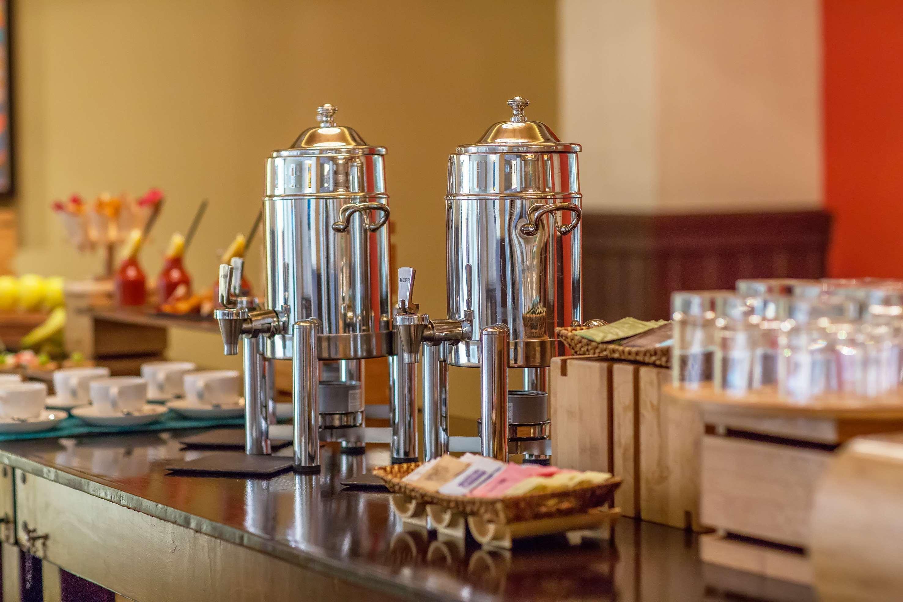 Melia Nassau Beach Bagian luar foto