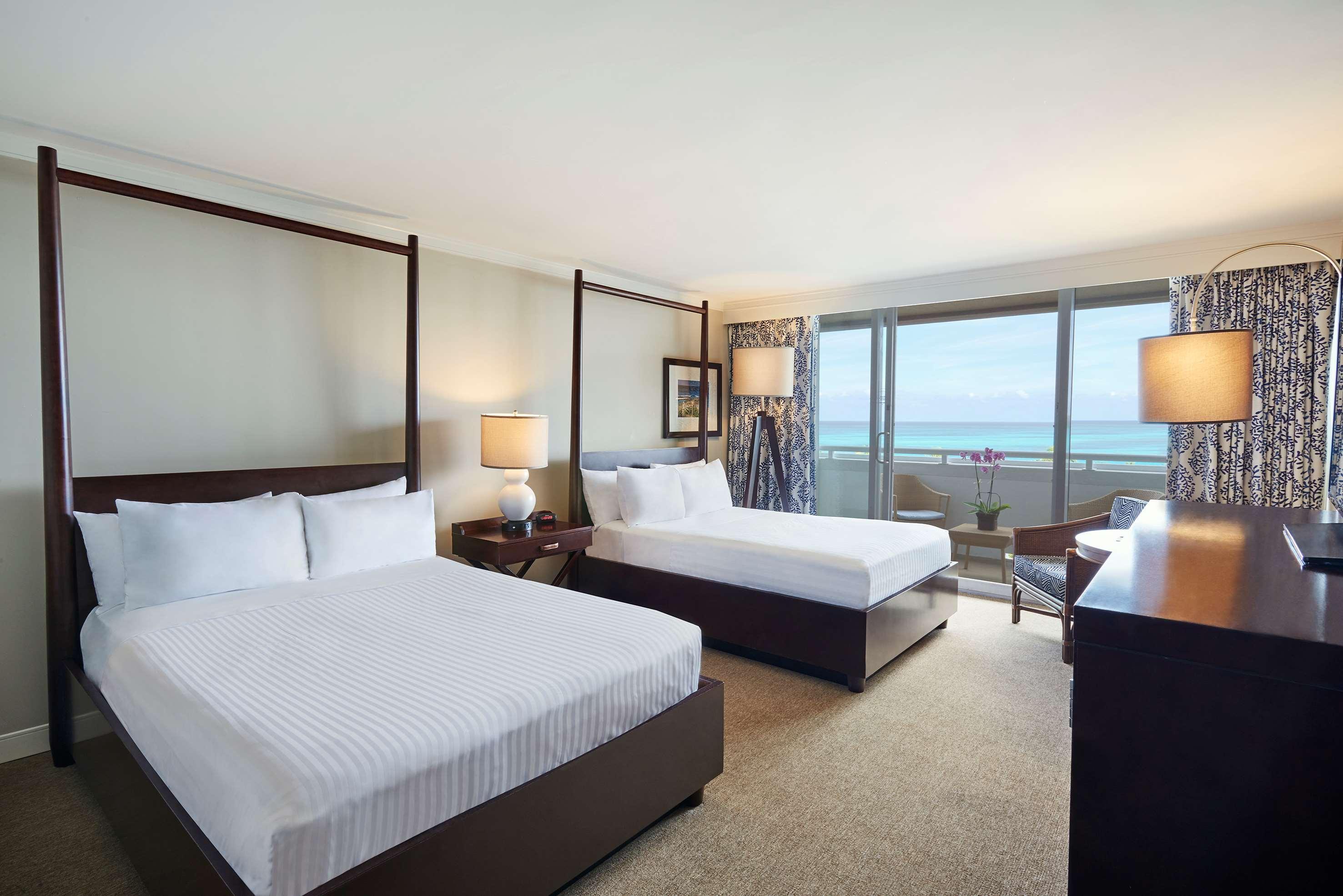 Melia Nassau Beach Bagian luar foto
