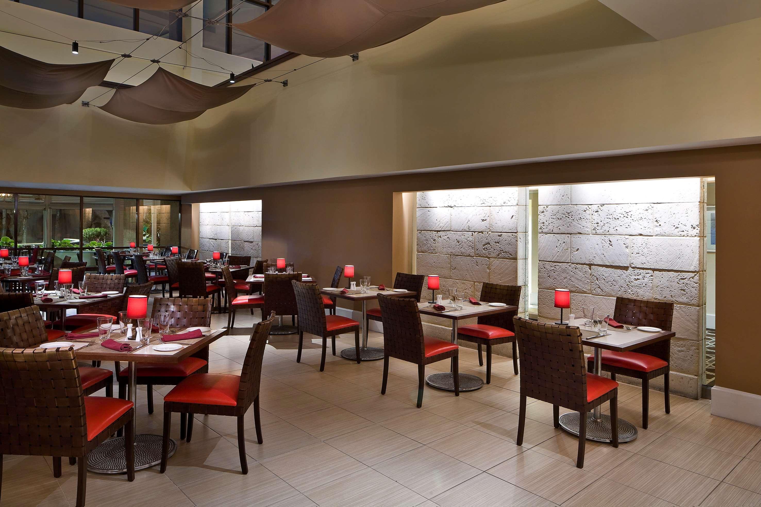 Melia Nassau Beach Bagian luar foto