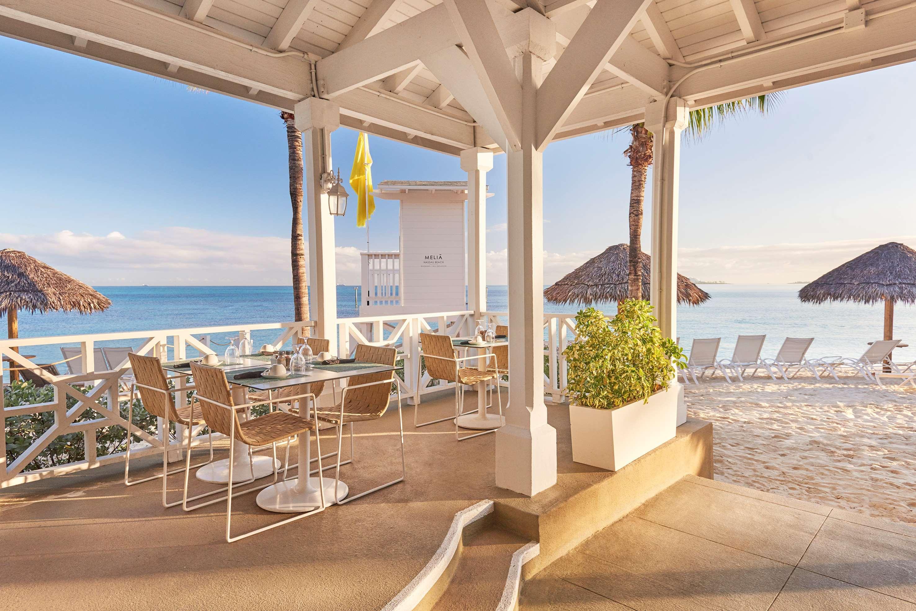 Melia Nassau Beach Bagian luar foto