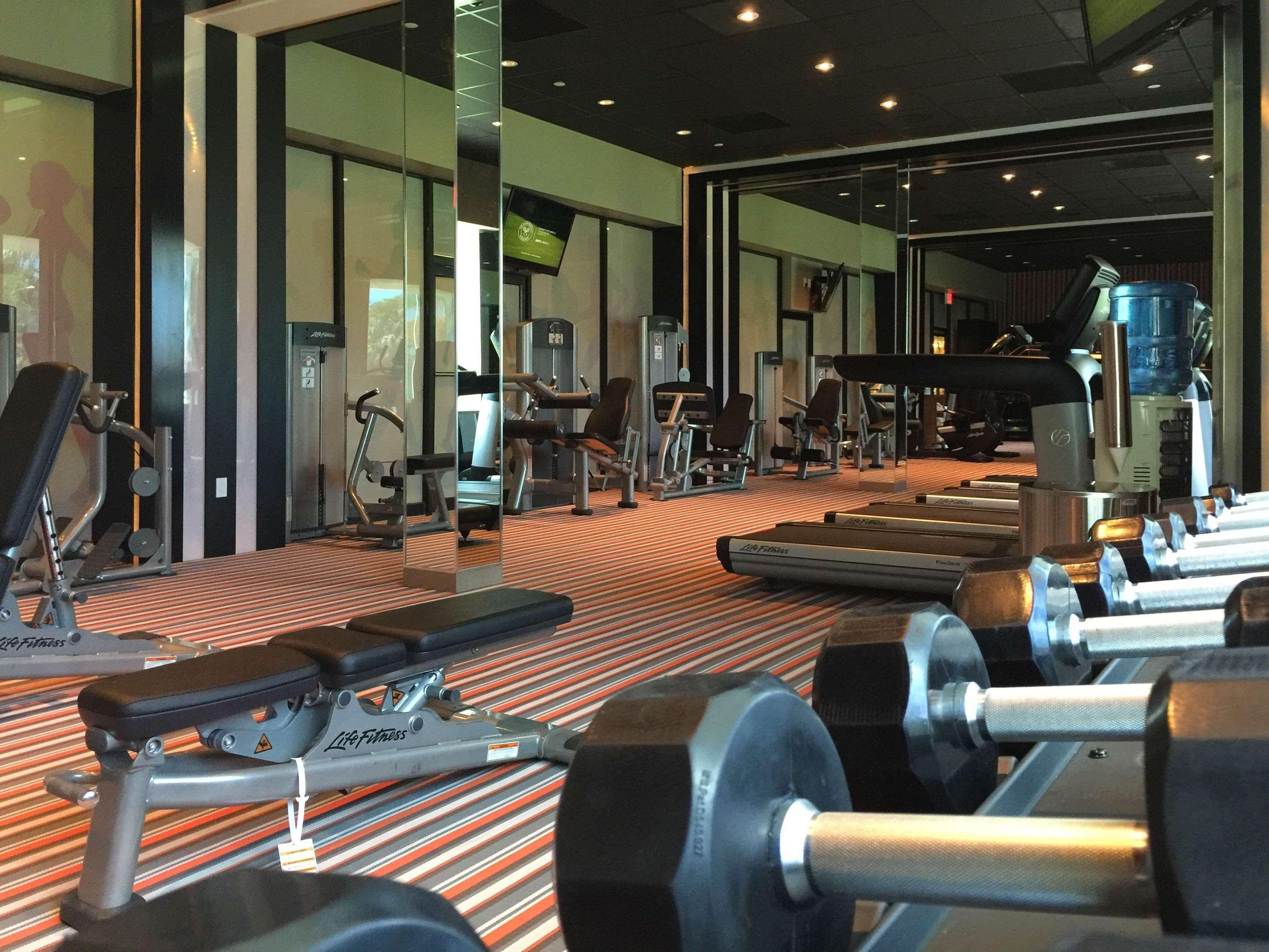 Melia Nassau Beach Bagian luar foto