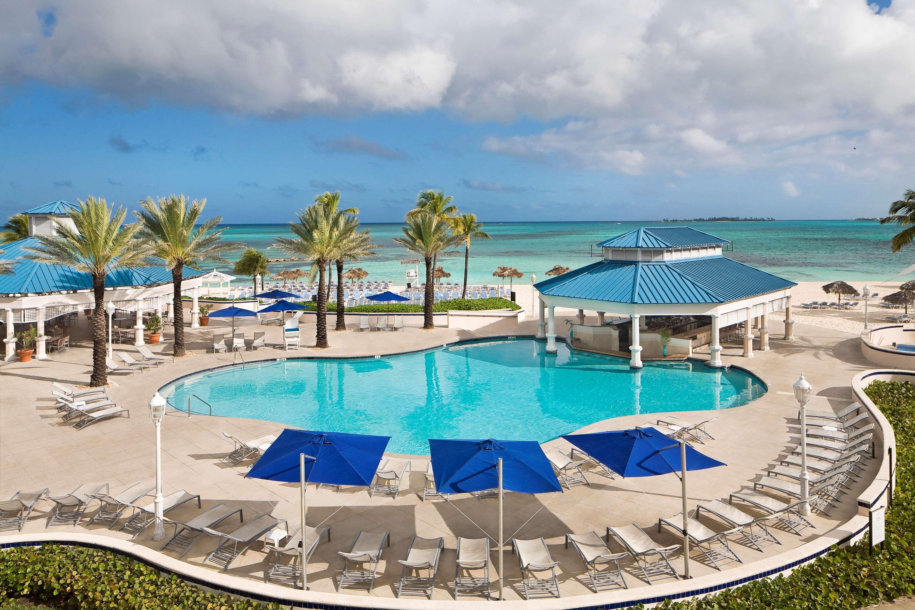 Melia Nassau Beach Bagian luar foto