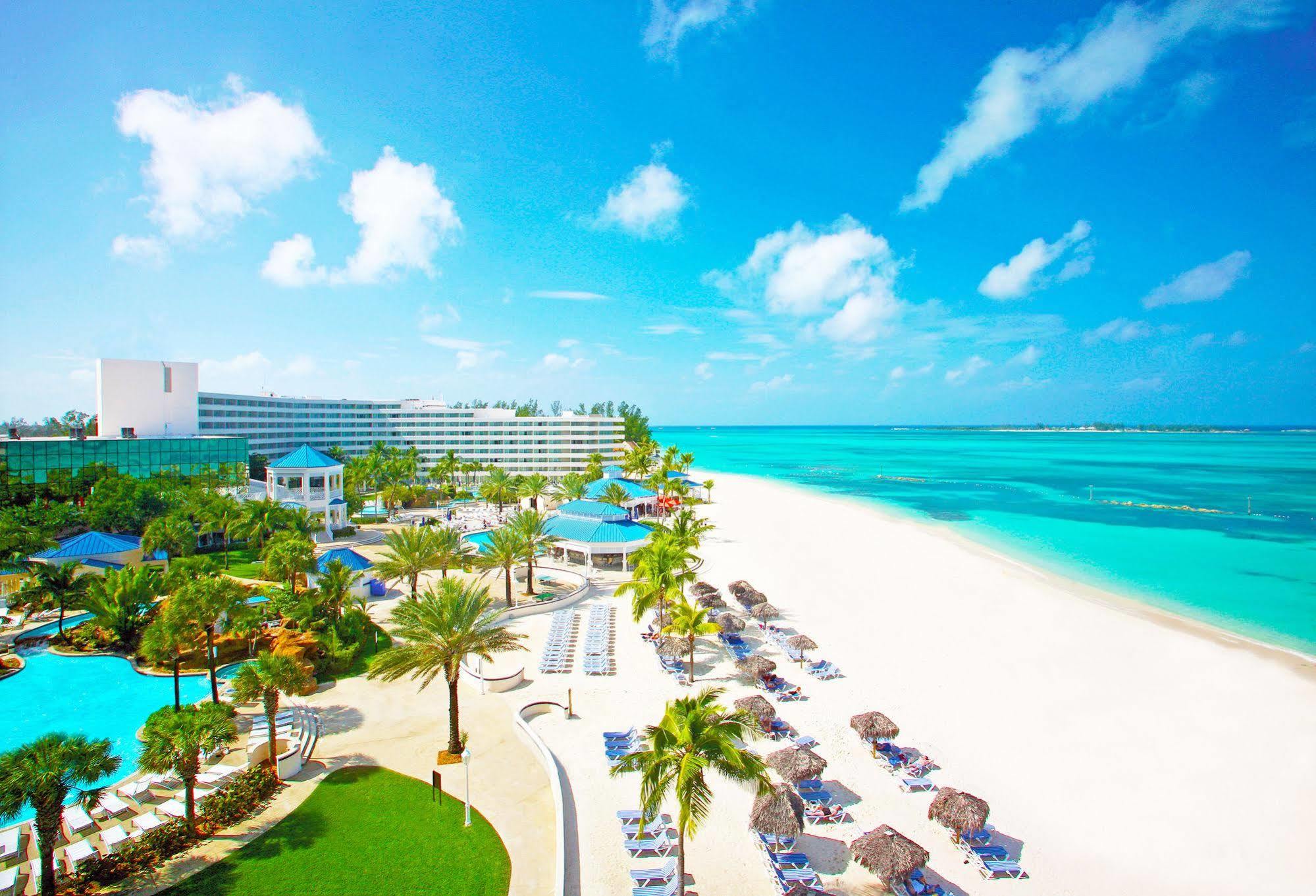 Melia Nassau Beach Bagian luar foto